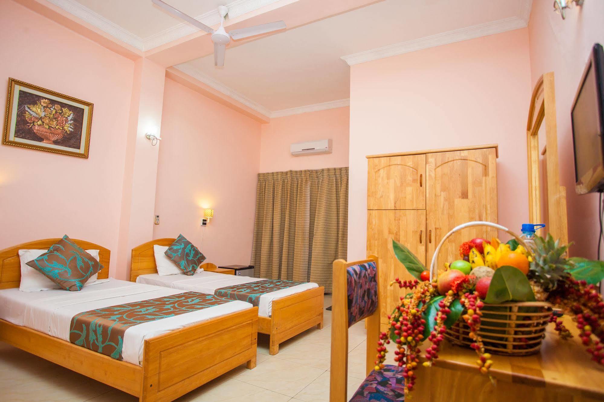 Navro Beach Resort Panadura Exterior foto